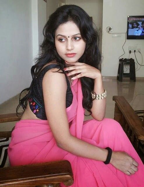 Saket call girls